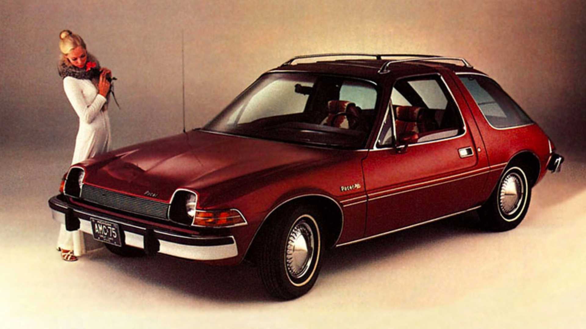 découvrez l'amc pacer, une voiture emblématique des années 70 qui allie design audacieux et performances uniques. plongez dans l'histoire de ce modèle iconique qui a marqué son époque et séduit les passionnés d'automobile.