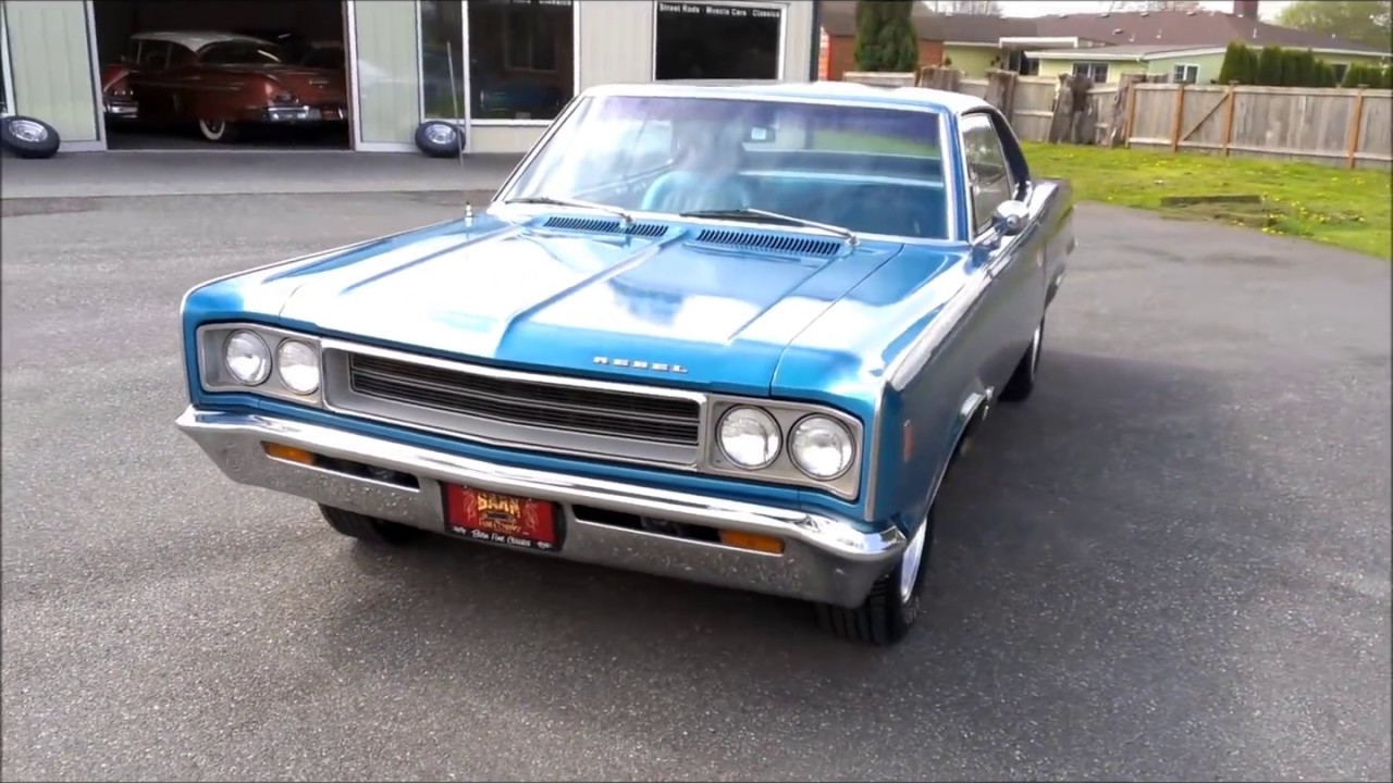 découvrez l'amc rebel sst, une voiture classique emblématique des années 70 alliant style rétro et performances remarquables. plongez dans l'histoire de cette merveille automobile, ses caractéristiques uniques et son aura captivante qui continuent de séduire les passionnés d'automobiles d'hier et d'aujourd'hui.