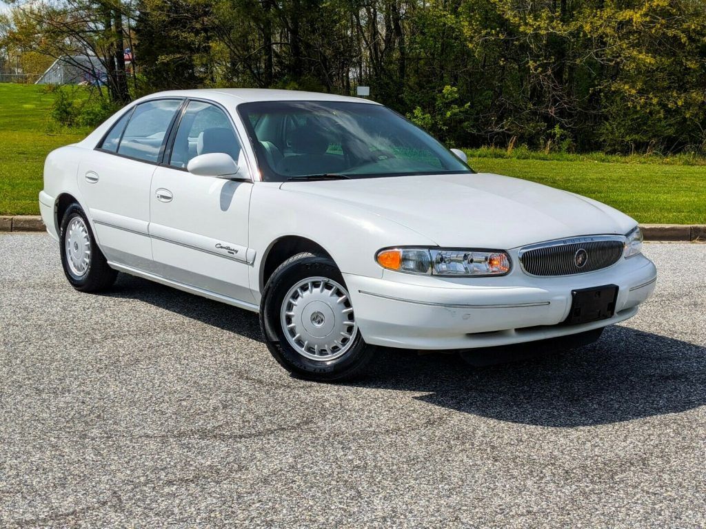 découvrez la buick century, une voiture emblématique alliant élégance et performance. plongez dans l'histoire de ce modèle classique qui a marqué son époque avec son design raffiné et son confort inégalé. explorez les spécificités techniques et les options disponibles pour vivre une expérience de conduite unique.