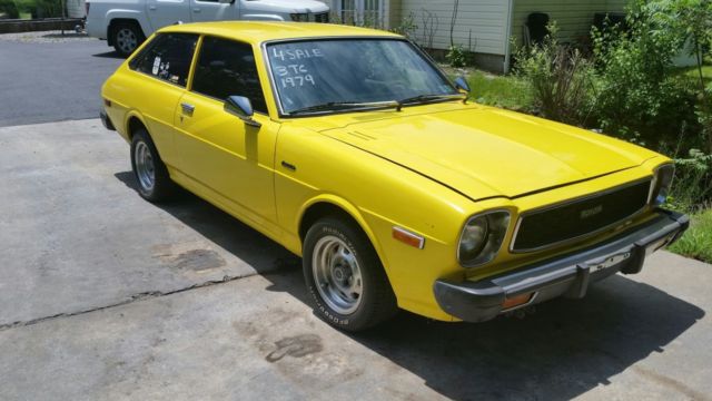 découvrez la toyota corolla liftback, alliant élégance et performance. ce véhicule polyvalent offre un design moderne, un confort supérieur et une technologie de pointe, idéal pour les trajets quotidiens ou les escapades du week-end.