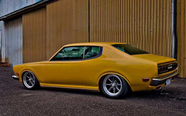 découvrez la datsun 610, une voiture emblématique des années 70, alliant performance et design classique. plongez dans l'histoire de ce modèle unique qui a marqué son époque et fascine encore les passionnés d'automobiles.