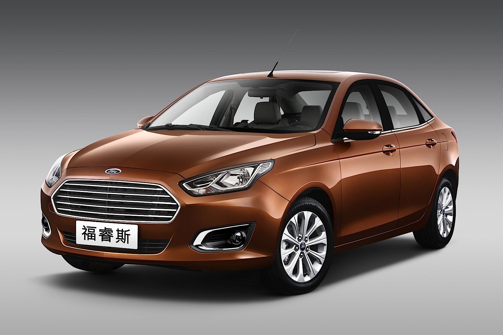 découvrez la ford escort 4x4, une voiture alliant performance et robustesse. idéale pour les aventuriers, elle offre une conduite fiable sur tous les terrains. explorez ses caractéristiques et laissez-vous séduire par son design innovant.