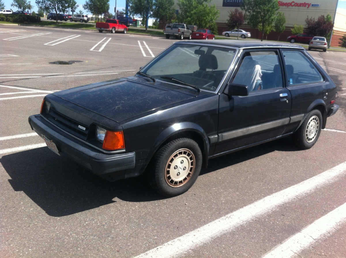 découvrez le mazda glc, un suv élégant alliant performance, confort et technologie avancée pour une expérience de conduite inégalée. explorez ses caractéristiques et laissez-vous séduire par son design moderne et ses fonctionnalités de pointe.